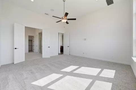 Bedroom - 815 Feathergrass Pl, Haslet, TX 76052 photo 3 of 7