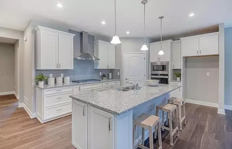 Kitchen - 20616 W Kilburn Dr, Macomb, MI 48044 photo 1 of 3