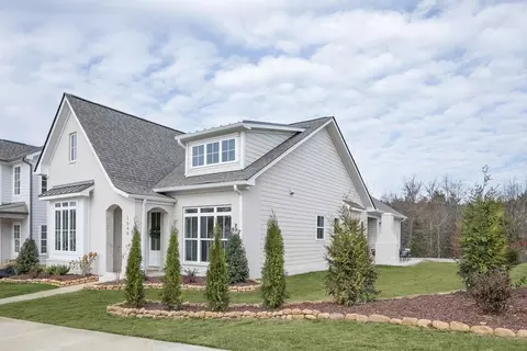 Exterior - 8244 Bell Mill Rd, Ooltewah, TN 37363 photo 2 of 16