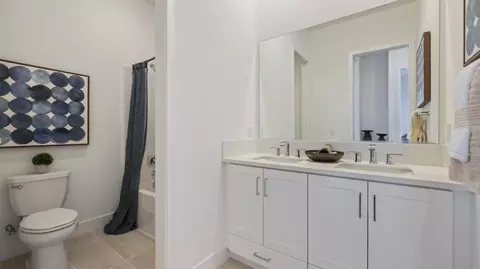 Bath - 618 Snowberry Pl, Montebello, CA 90640 photo 4 of 8