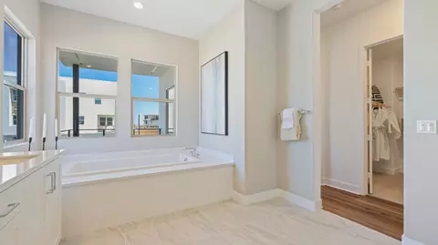 Bath - 618 Snowberry Pl, Montebello, CA 90640 photo 2 of 8