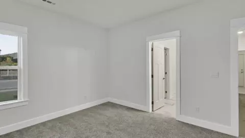 Bedroom - 7045 Regency Ln SE, Gurley, AL 35748 photo 9 of 23