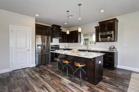 Kitchen - 1165 Nicklaus Rd, Galt, CA 95632 photo 1 of 8