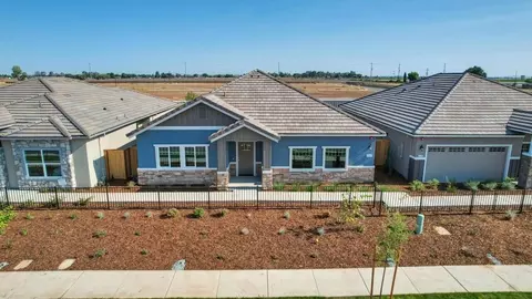 Exterior - 1165 Nicklaus Rd, Galt, CA 95632 photo 8 of 27
