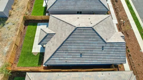 Exterior - 1165 Nicklaus Rd, Galt, CA 95632 photo 9 of 27