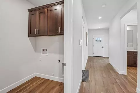 Entry Way - 1165 Nicklaus Rd, Galt, CA 95632 photo 3 of 6