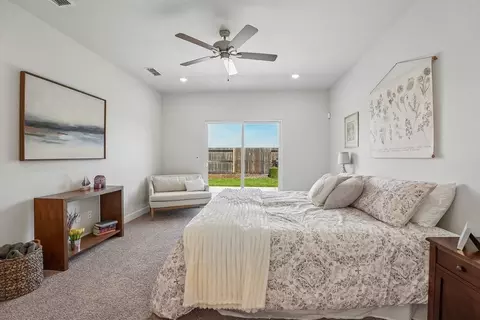 Bedroom - 1165 Nicklaus Rd, Galt, CA 95632 photo 2 of 5