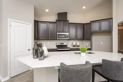 Kitchen - 5328 Teirgarten St, Saint Cloud, FL 34771 photo 1 of 7