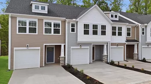511 E Parima Ct, Spartanburg, SC 29301