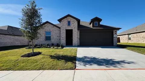 5313 Legends Way, Krum, TX 76249