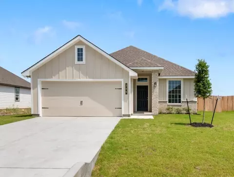121 Jenjira Way, Mcgregor, TX 76657