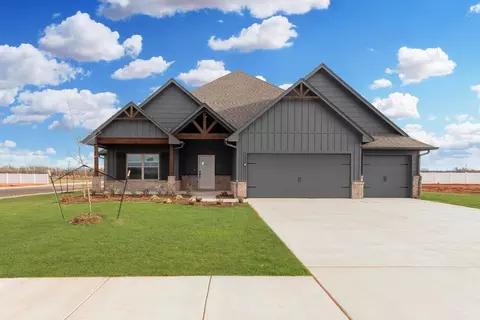 Exterior - 2920 E Northampton St, Broken Arrow, OK 74014 photo 7 of 38