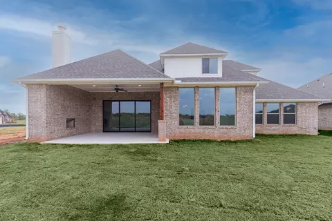 Exterior - 2920 E Northampton St, Broken Arrow, OK 74014 photo 35 of 38