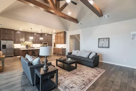 Living - 2920 E Northampton St, Broken Arrow, OK 74014 photo 12 of 16