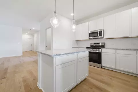 Kitchen - 14128 Biscayne Trl, Conroe, TX 77303 photo 2 of 10