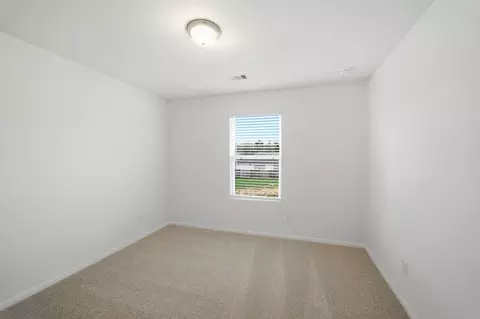 Bedroom - 14128 Biscayne Trl, Conroe, TX 77303 photo 7 of 15