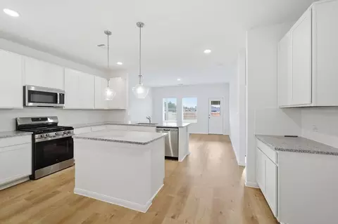 Kitchen - 14128 Biscayne Trl, Conroe, TX 77303 photo 1 of 10