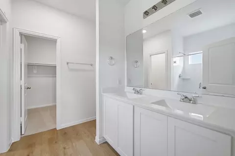 Entry Way - 14128 Biscayne Trl, Conroe, TX 77303 photo 4 of 10