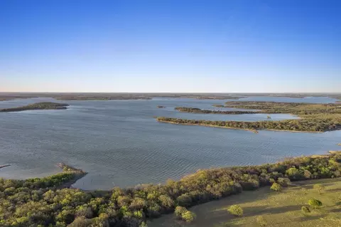 View/Area - 6517 Adderly Rd, Pilot Point, TX 76258 photo 8 of 12