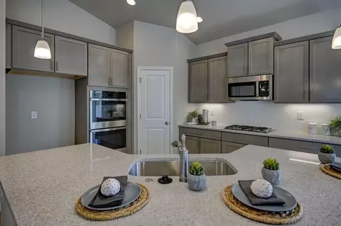 Kitchen - 8190 Lemon Grass Rd, Peyton, CO 80831 photo 2 of 5