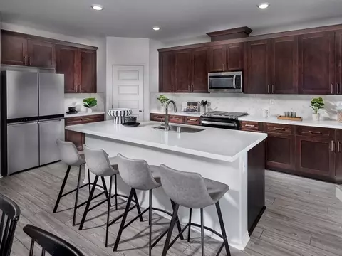 Kitchen - 36205 Cameron Pl, Palm Desert, CA 92211 photo 4 of 4