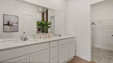 Bath - 4427 Seagrape Ave, Saint Cloud, FL 34772 photo 1 of 3