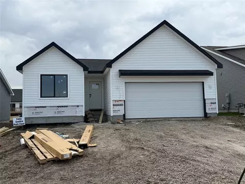 4309 NW 17th St, Ankeny, IA 50023