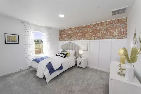 Bedroom - 879 S Orchard Way, Springfield, MO 65802 photo 5 of 10