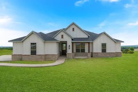 Exterior - 201 Basalt Ln, Azle, TX 76020 photo 6 of 10
