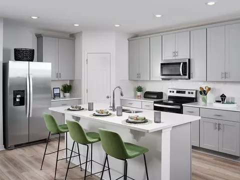 Kitchen - 4512 Eagle Perch Ct, Saint Cloud, FL 34772 photo 1 of 4