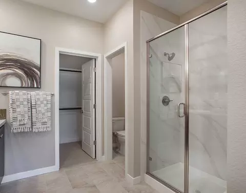 Bath - 6762 Quantum Loop, San Jose, CA 95119 photo 12 of 18
