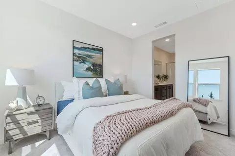 Bedroom - 6762 Quantum Loop, San Jose, CA 95119 photo 5 of 15