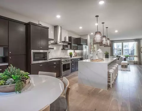 Kitchen - 6762 Quantum Loop, San Jose, CA 95119 photo 9 of 11