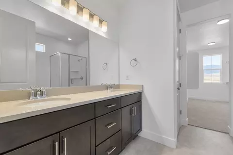 Bath - 6417 N Vernon Dr, Eagle Mountain, UT 84005 photo 1 of 5