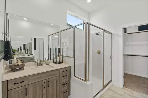 Bath - 100 Ridgewell Loop, Georgetown, TX 78633 photo 1 of 1