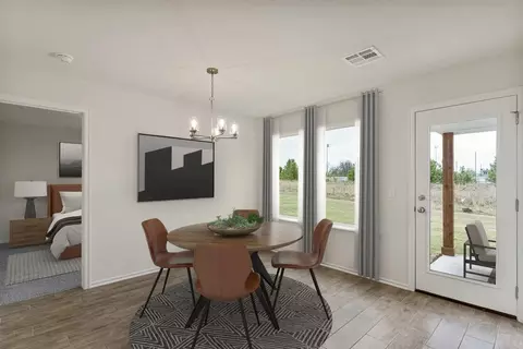 Dining - 1535 E 36th St N, Tulsa, OK 74106 photo 4 of 4
