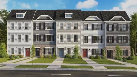 18 Valegro St, Charles Town, WV 25414