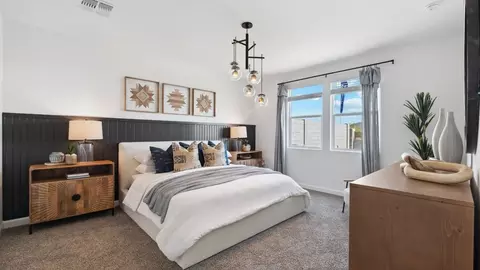 Bedroom - 2872 W Sonrisa Ave, Apache Junction, AZ 85120 photo 1 of 15