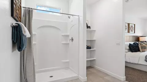 Bath - 2872 W Sonrisa Ave, Apache Junction, AZ 85120 photo 1 of 9