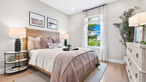 Bedroom - 7895 Interstellar Ave, Sarasota, FL 34241 photo 17 of 21