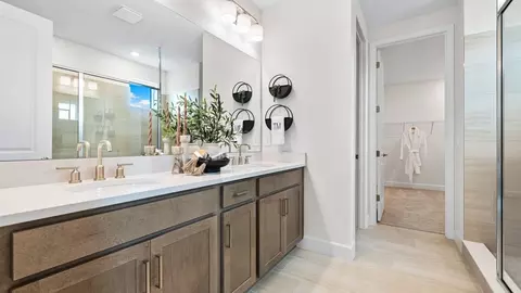 Bath - 7895 Interstellar Ave, Sarasota, FL 34241 photo 13 of 15