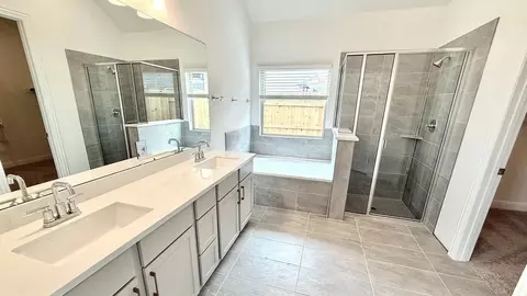 Bath - 241 Mango Cir, Buda, TX 78610 photo 1 of 8