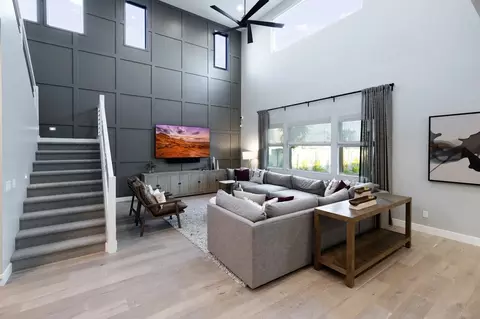 Living - 10320 E Ulysses Ave, Mesa, AZ 85212 photo 2 of 4
