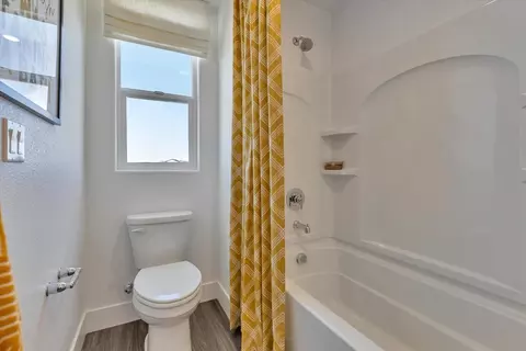 Bath - 1419 Roebling St, Lincoln, CA 95648 photo 3 of 6