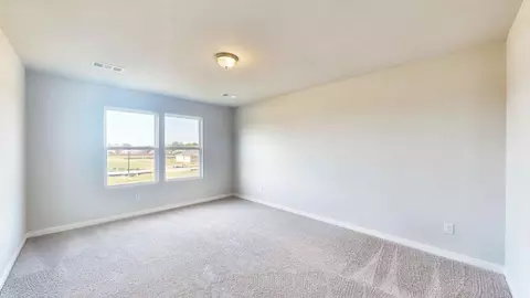 Bedroom - 117 Irelyn Dr, Cleburne, TX 76031 photo 10 of 16
