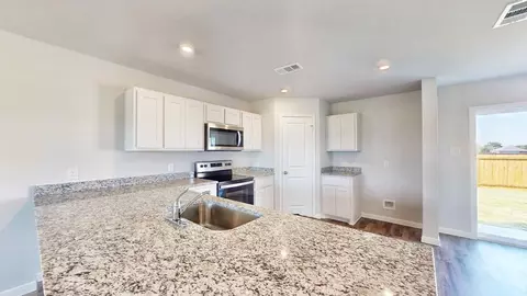 Kitchen - 117 Irelyn Dr, Cleburne, TX 76031 photo 1 of 9
