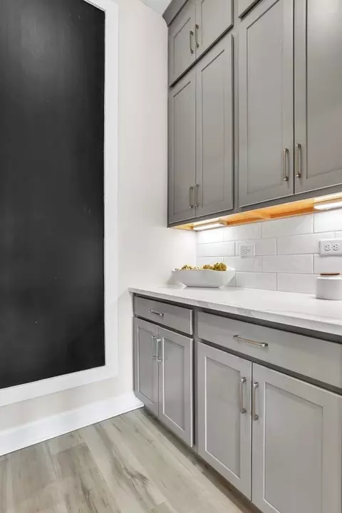 Kitchen - 656 Knotted Birch Ave, Saint Augustine, FL 32092 photo 4 of 5