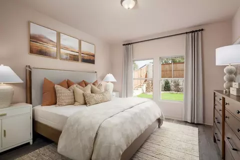 Bedroom - 1946 Starlight St, Angleton, TX 77515 photo 1 of 15