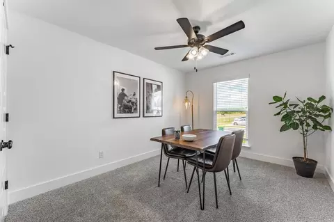 Dining - 805 Klenc Rd, Springdale, AR 72762 photo 1 of 4