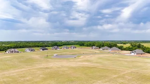 View/Area - 1624 E Deer Meadows Dr, Perkins, OK 74059 photo 2 of 9